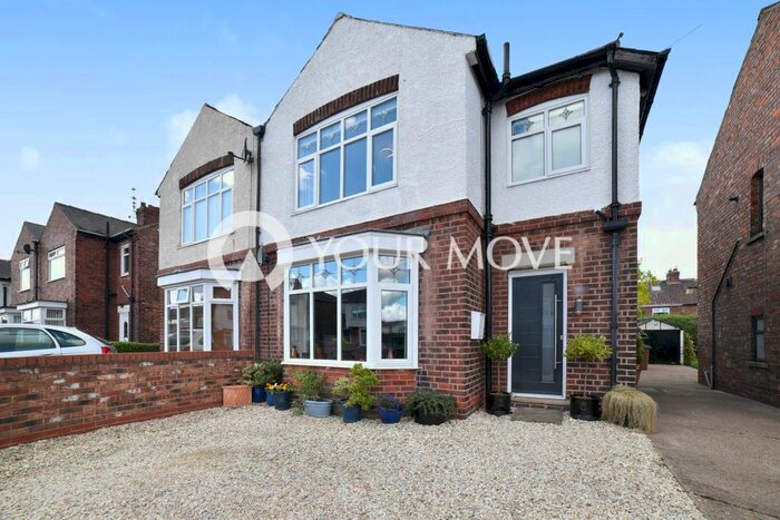 3 Bedroom Semi-Detached House For Sale In Dunhill Road, Goole, DN14