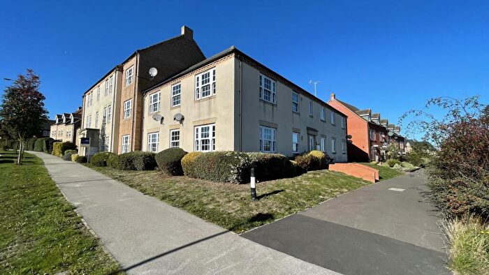 2 Bedroom Apartment For Sale In Kings Avenue, Ely, CB7