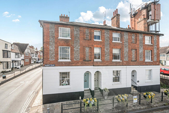 3 Bedroom End Of Terrace House For Sale In Market Place, Henley-on-Thames, Oxfordshire, RG9