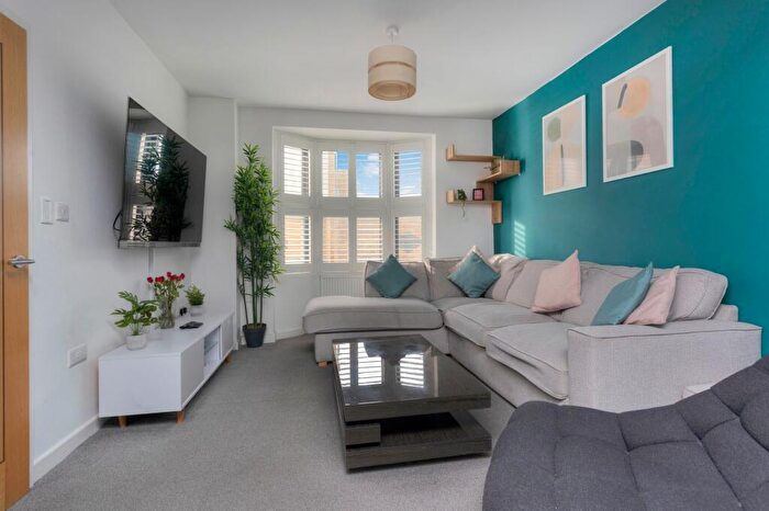 4 Bedroom Terraced House To Rent In Haddington Street, Hove, BN3