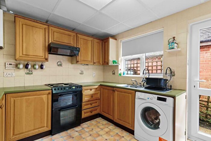 3 Bedroom Detached Bungalow For Sale In Old Mill Lane, Polegate, BN26