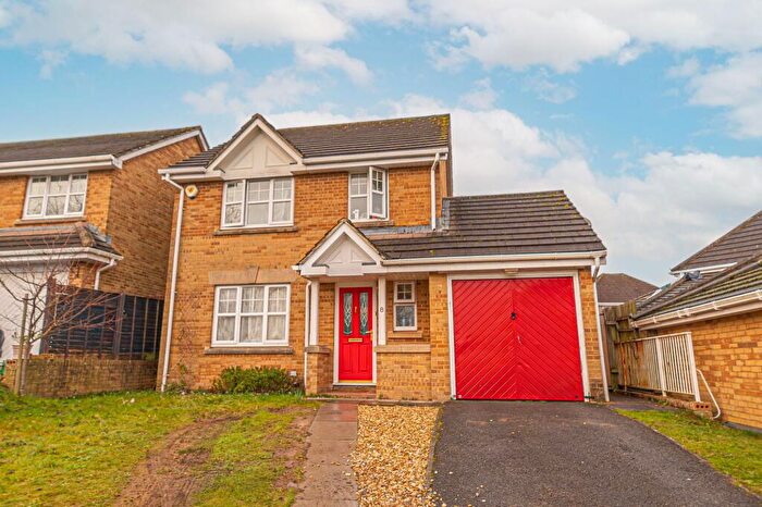 3 Bedroom Detached House For Sale In Heol Towy, Caldicot, NP26