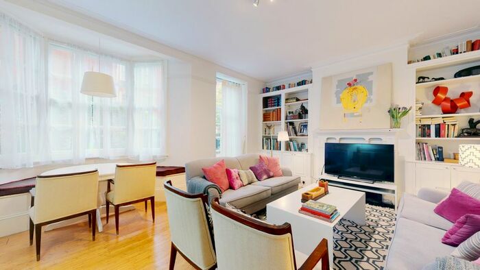 4 Bedroom Flat To Rent In Redcliffe Gardens, London, SW5