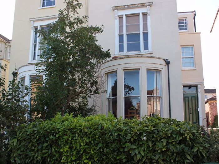 1 Bedroom Flat To Rent In Hampton Road, Redland, Bristol, BS6
