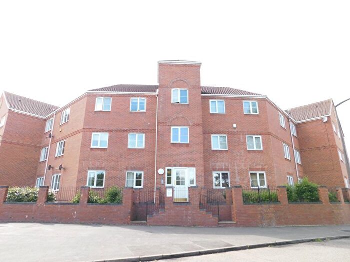 2 Bedroom Flat To Rent In Summerton Road, Oldbury, B69