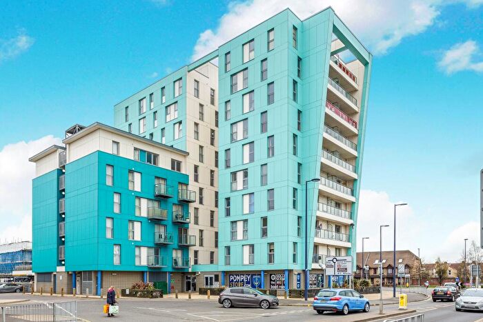 2 Bedroom Apartment To Rent In Fratton Way, Southsea, PO4