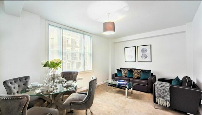 1 Bedroom Flat To Rent In Hill Street, London, Greater London, W1J