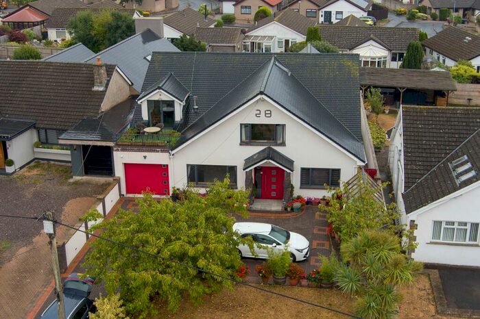 6 Bedroom Detached House For Sale In Cog Road, Sully, CF64