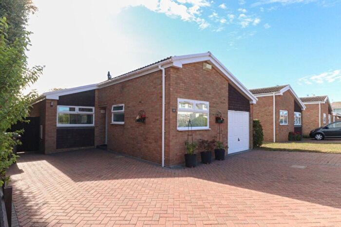 2 Bedroom Bungalow For Sale In Halstead Gardens, Margate, CT9