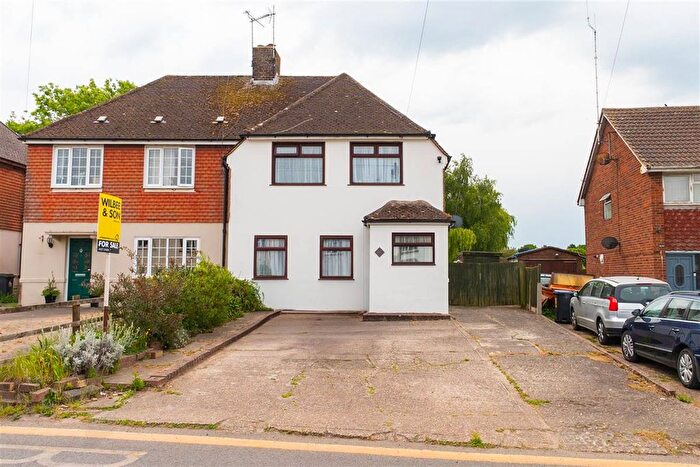 3 Bedroom Semi Detached House For Sale In School Lane, Herne Bay, CT6