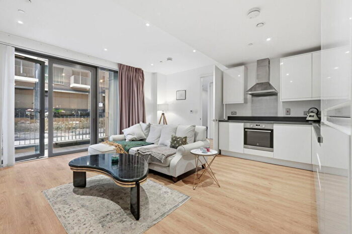 2 Bedroom Apartment For Sale In Chancery Building, SW11