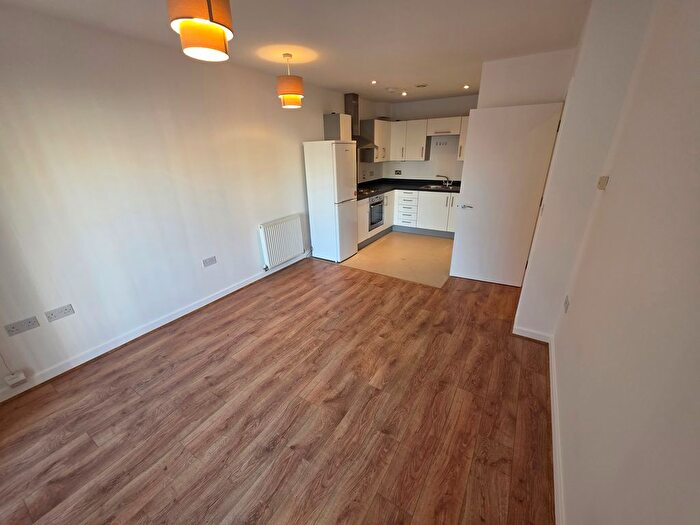 1 Bedroom Flat For Sale In Whitestone Way, Croydon, CR0