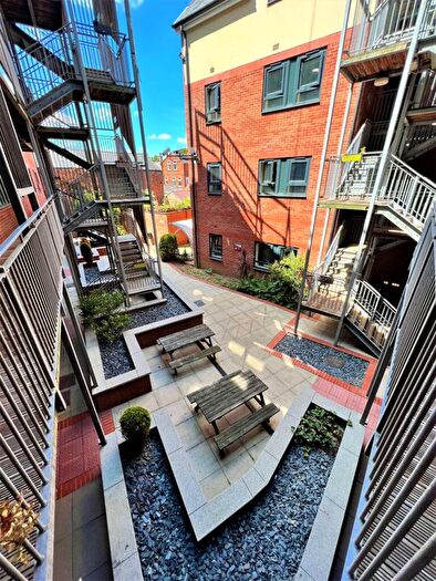 2 Bedroom Flat To Rent In Woodgate, Loughborough, LE11