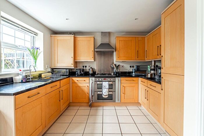 4 Bedroom Detached House For Sale In Tillage Close, Tyttenhanger, St. Albans, Hertfordshire, AL4