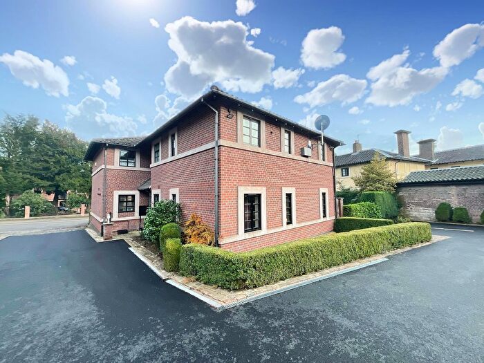 2 Bedroom Flat For Sale In Park Drive, Mill Court Park Drive, ST4