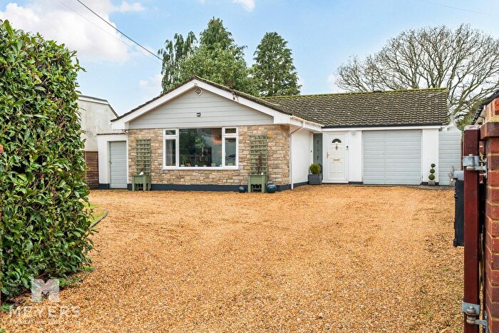 4 Bedroom Bungalow For Sale In Glenwood Road, Ferndown, BH22