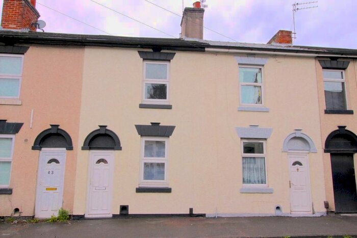2 Bedroom Terraced House To Rent In Sandon Road, Stafford, Staffordshire, ST16