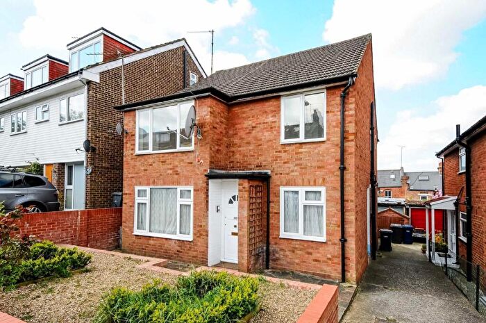 2 Bedroom Flat To Rent In Alexandra Road, London, N10