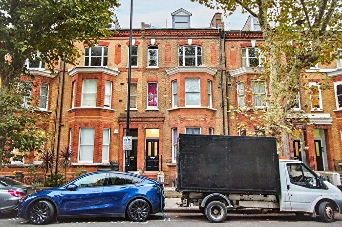 1 Bedroom Flat For Sale In Randolph Avenue, London, W9