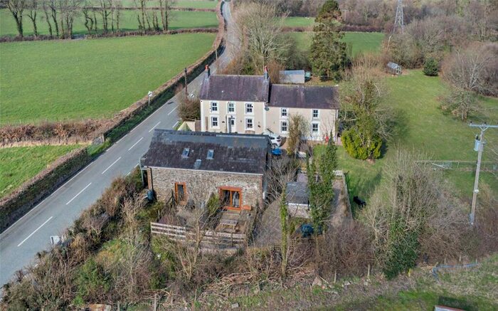 4 Bedroom Detached House For Sale In Ty Mawr, Llanybydder, Carmarthenshire, SA40