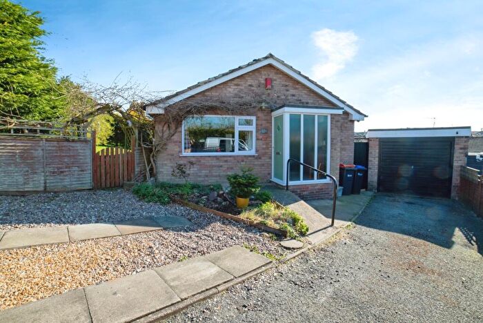 3 Bedroom Bungalow For Sale In Ashland Road West, Sutton-in-Ashfield, Nottinghamshire, NG17