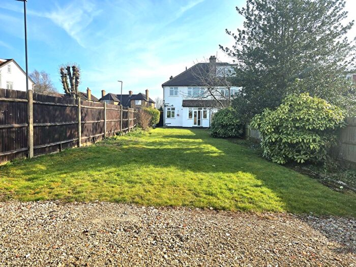 3 Bedroom Semi-Detached House To Rent In The Avenue, Harrow Weald, Harrow, HA3