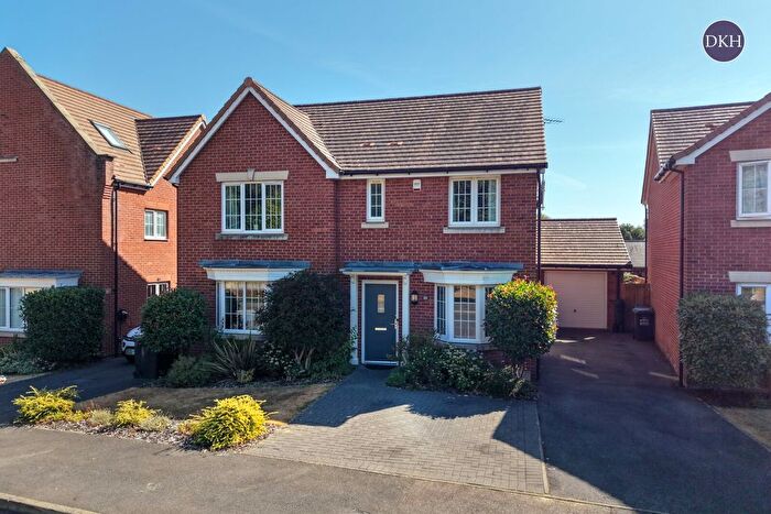 4 Bedroom Detached House For Sale In Appleby Drive, Croxley Green, Rickmansworth, Hertfordshire, WD3