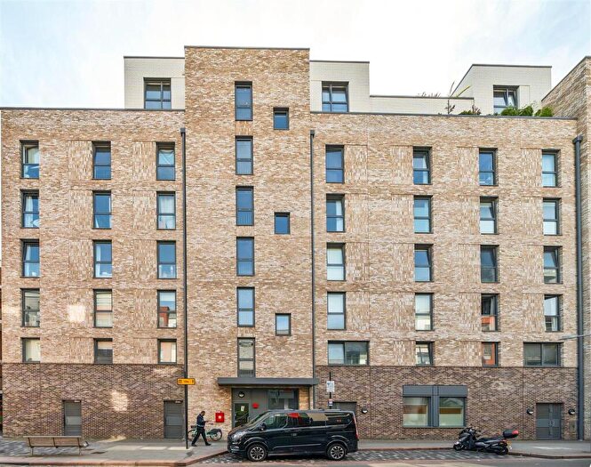 2 Bedroom Flat To Rent In St. Pauls Way, Limehouse, E3