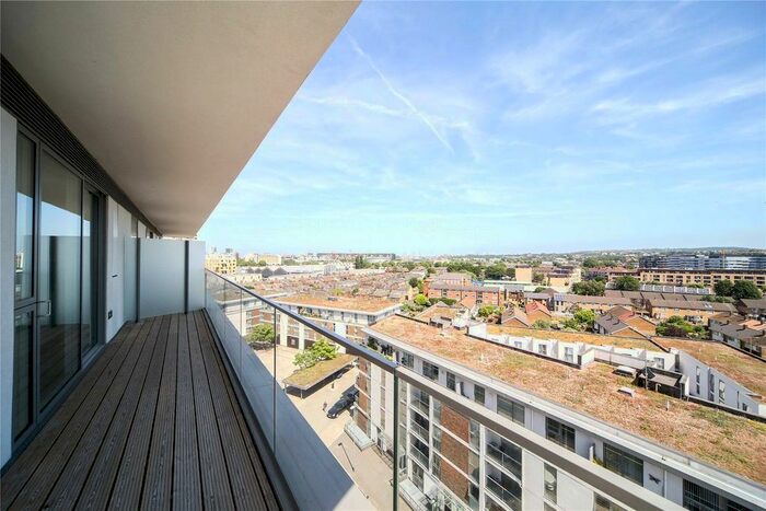 1 Bedroom Flat To Rent In River Gardens Walk, London SE10