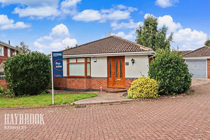 3 Bedroom Detached Bungalow For Sale In Oaks Wood Drive, Darton, S75