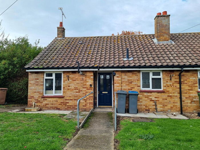 1 Bedroom Terraced Bungalow For Sale In Felixstowe, Suffolk, IP11