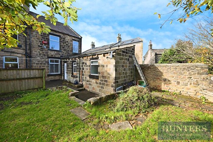 2 Bedroom Terraced House For Sale In Derby Road, Rawdon, Leeds, LS19
