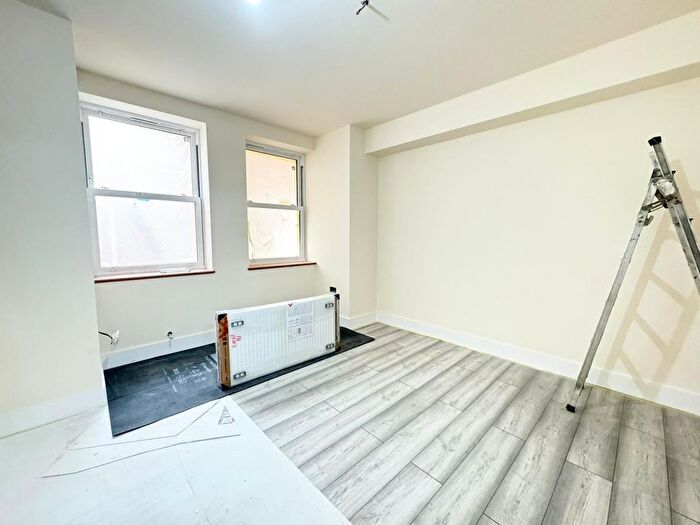 1 Bedroom Flat To Rent In Crouch Hill, Crouch End, N8