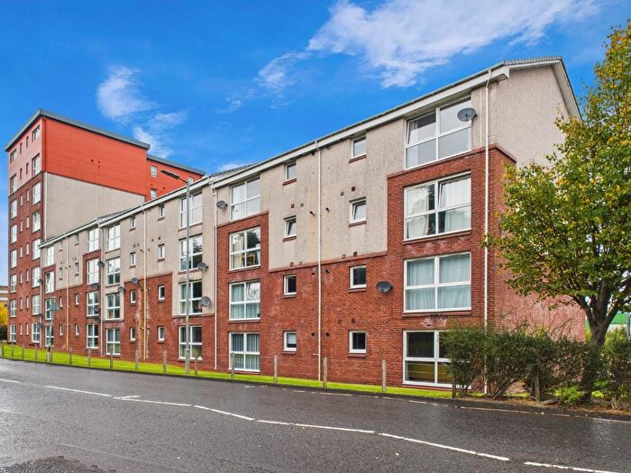 2 Bedroom Flat For Sale In Eaglesham Court, Hairmyres, East Kilbride, G75