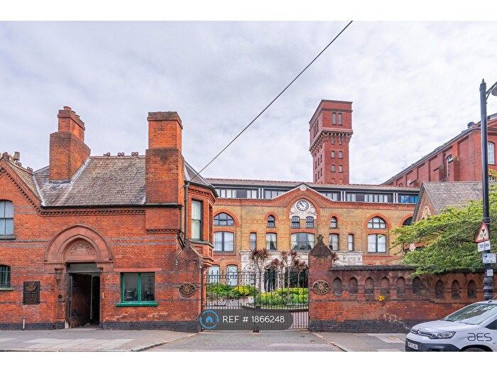 1 Bedroom Flat To Rent In Manhattan Building Bow, London, E3
