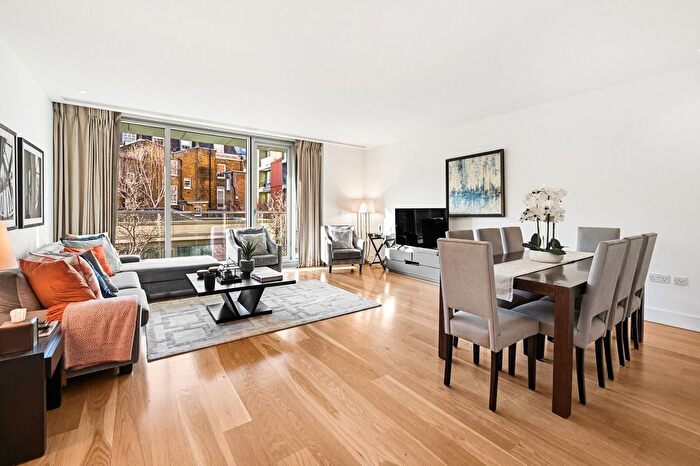 3 Bedroom Flat To Rent In The Knightsbridge Apartments, Knightsbridge, SW7