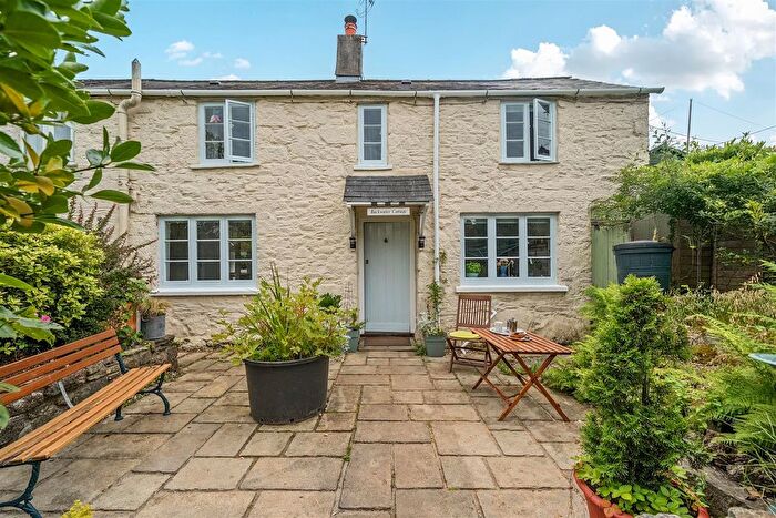 2 Bedroom Cottage For Sale In Yondertown, Lutton, PL21