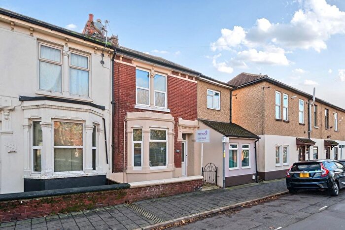 3 Bedroom Terraced House For Sale In London Avenue, Portsmouth, PO2