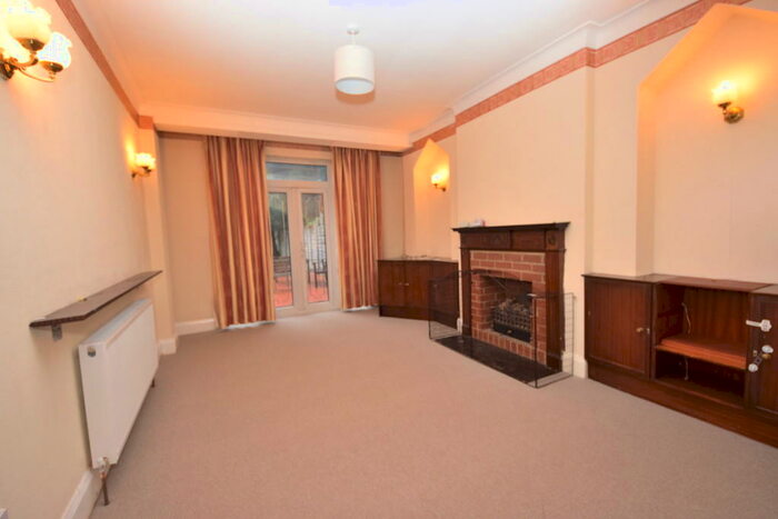 3 Bedroom Semi-Detached House To Rent In Greenleafe Drive, Barkingside, IG6