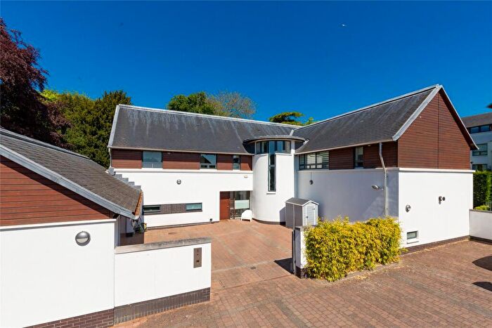 6 Bedroom Detached House For Sale In Brighouse Park Gait, Edinburgh, EH4