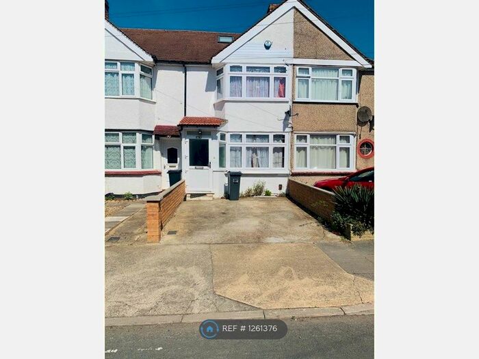 3 Bedroom Terraced House To Rent In Hanover Avenue, Feltham TW13