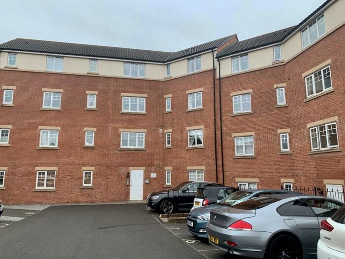 2 Bedroom Flat To Rent In Mickley Close, Wallsend, Tyne And Wear, NE28