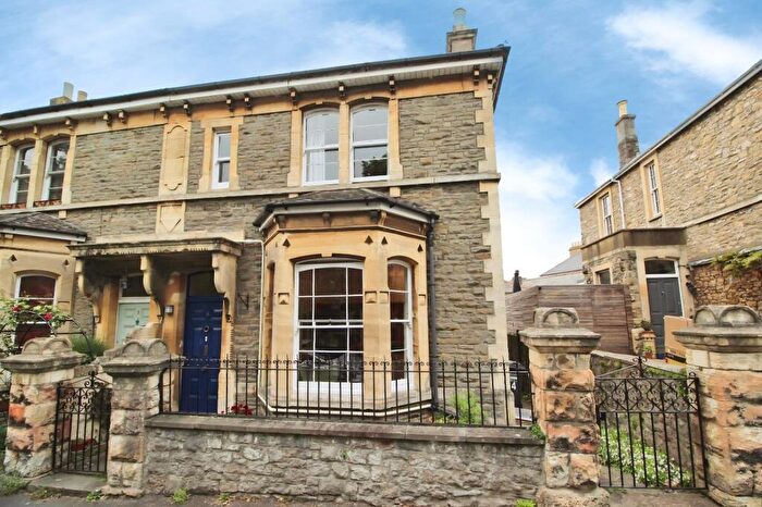 4 Bedroom Semi Detached House For Sale In Seavale Road, Clevedon, North Somerset, BS21