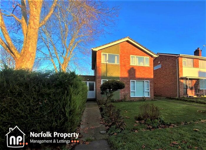 3 Bedroom Property To Rent In Chalfont Walk, Norwich, NR4