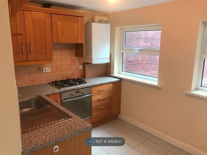 2 Bedroom Flat To Rent In Doncaster, Doncaster, DN4