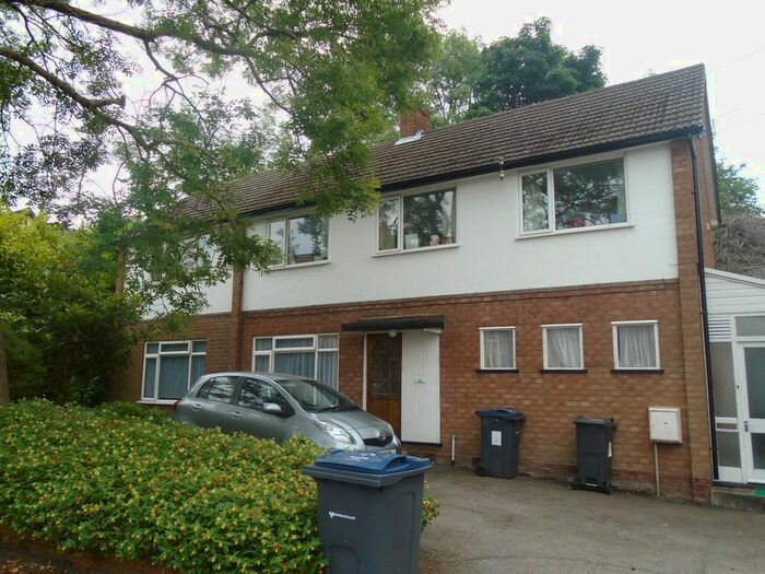 2 Bedroom Flat To Rent In Highbridge Road, Sutton Coldfield, West Midlands B73