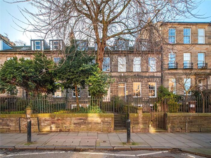 2 Bedroom Apartment For Sale In Mary's Place, Stockbridge, Edinburgh, EH4