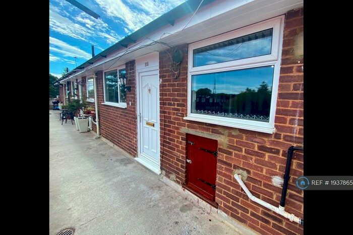 3 Bedroom Maisonette To Rent In Oakwood Road, Bricket Wood, St. Albans, AL2