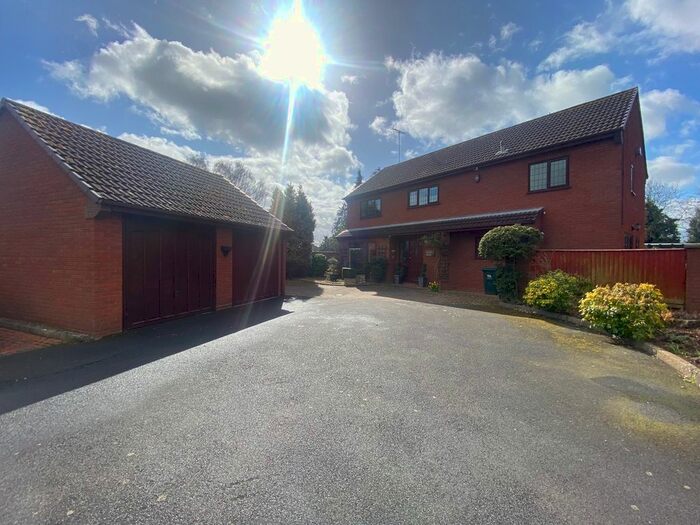 3 Bedroom Property To Rent In Woodbury Park, Holt Heath, Worcester, WR6