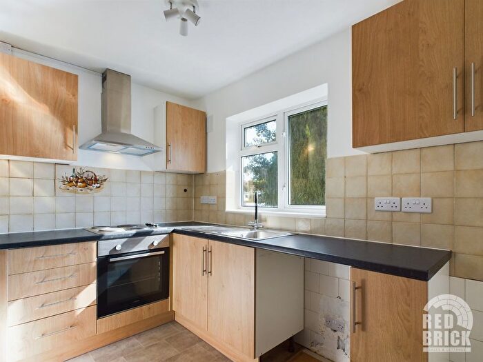 2 Bedroom Maisonette To Rent In Sedgemoor Road, Coventry, CV3